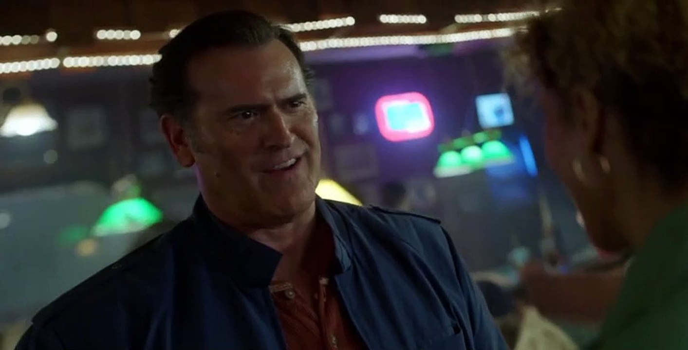 Ash vs Evil Dead S02 E01