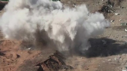 키이우 쇼핑센터에 미사일 공격...우크라, 최후통첩 거부 / YTN