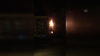 Son dakika haberi | Beylikdüzü'nde iki katlı iş yerinde çıkan yangın söndürüldü