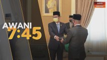 Sultan Kedah berkenan sumbang televisyen pintar, komputer riba kepada sekolah