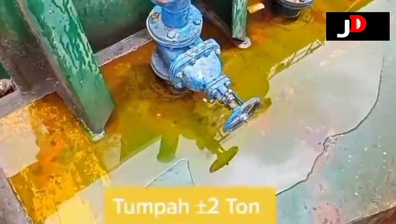 Viral 2,5 ton Minyak Goreng Tumpah dilaut, Polisi pastikan hoaks