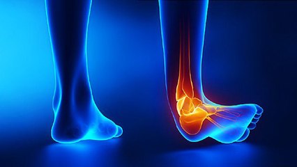 हाथ-पैरों में अचानक होने लगे है सुई सी चुभन भूलकर भी न करें नजरअंदाज जानिए कारण और लक्षण । Boldsky