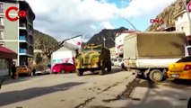 Sınırda askeri sevkiyat hareketliliği