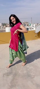 Goli Chal Javegi - Neelu Maurya