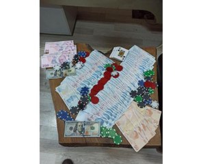 Son dakika haberleri... Kartal'da iş yerinin gizli bölümünde kumar oynayanlara polis baskını