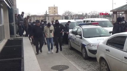 SOSYAL MEDYA HESAPLARIYLA VURGUN YAPTIKLARI 1,5 MİLYON LİRAYI, EĞLENCE MEKANLARINDA HARCAMIŞLAR