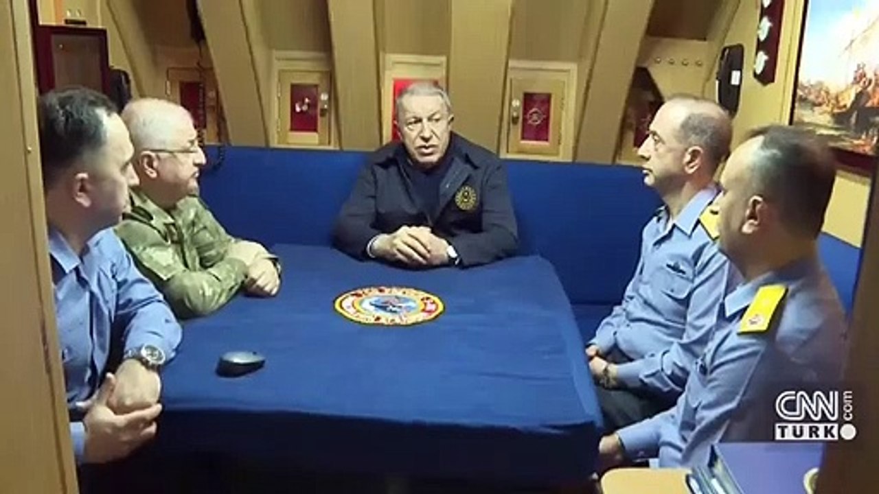 Milli torpido "AKYA" ilk kez gerçek bir hedefi vurdu