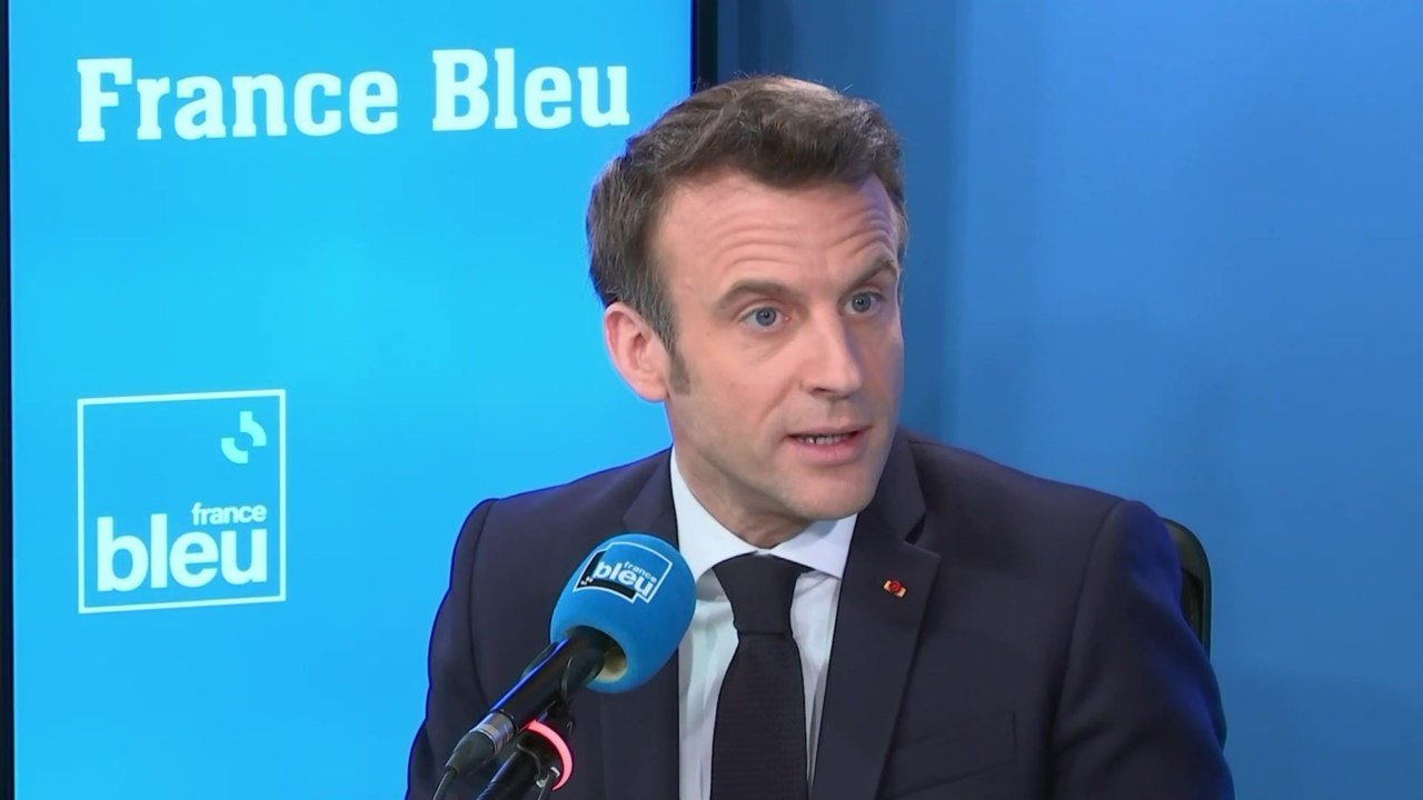 Emmanuel Macron sur France Bleu : "Travailler plus longtemps, c'est la bonne mesure"