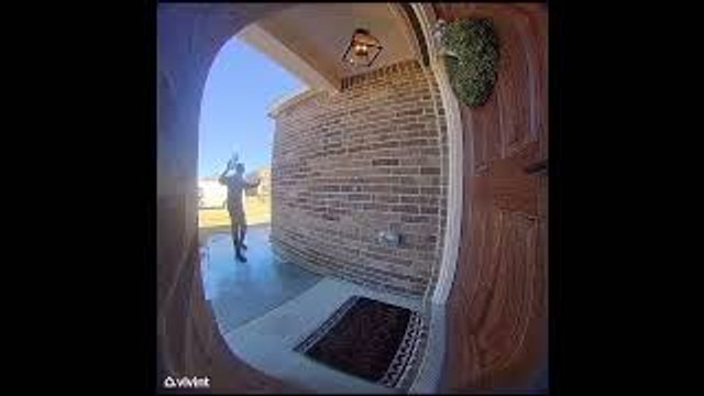 FedEx Delivery Guy Slides Across Ice Delivering Package in Style