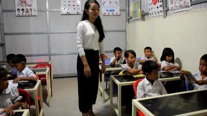 Help Cambodia Video - Wagga builds a school