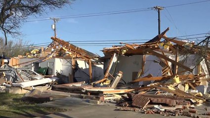 Tornado outbreak deals heavy damage in Texas