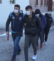 KAYSERİ'DE BIÇAKLI GASP ŞÜPHELİSİ 6 AFGAN YAKALANDI