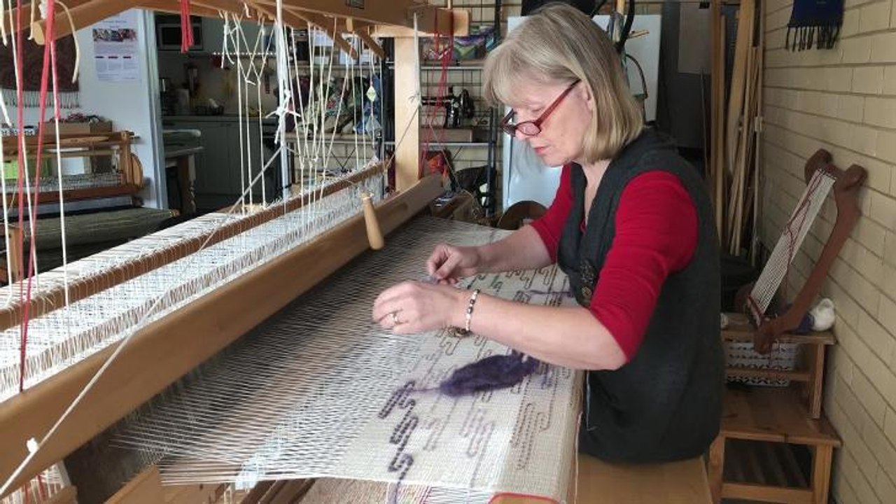 Fiona Durman demonstrates her weaving techniques