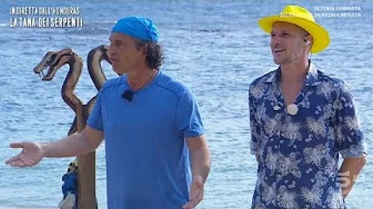 Prima lite tra Antonio Zequila e Floriana Secondi a L'Isola dei Famosi: il rimprovero di lei Nella p