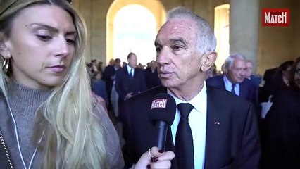 Charles Aznavour, la grande émotion aux Invalides