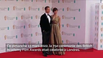 Emma Watson craque à son tour pour une coiffure des années 2000