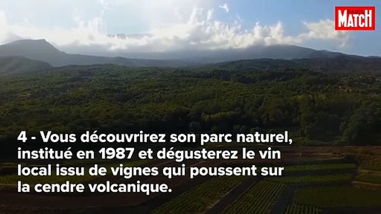 EVASION : Etna : le volcan qui souffle des rond...