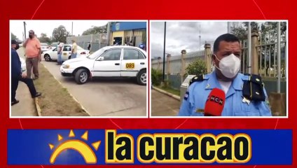 ¡Frente a la Policía! Taxistas de Catacamas se toman bulevar exigiendo acciones contra "los brujos"