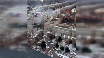 Rus ve Ukraynalı tankçılar Mariupol’de çatışmaya devam ediyor