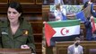 Magistral troleo de Macarena Olona a Podemos por su ‘show’ con banderas del Sáhara