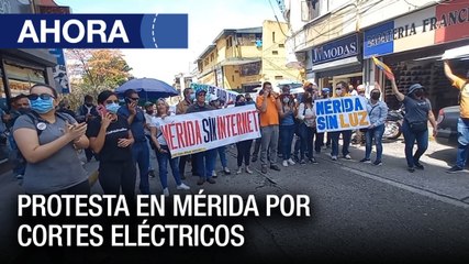 Protesta en #Mérida por cortes eléctricos #22Mar - Ahora