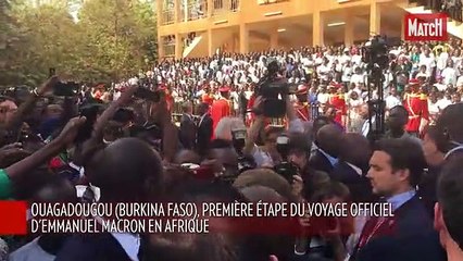 Emmanuel Macron à la rencontre de la jeunesse africaine à Ouagadougou