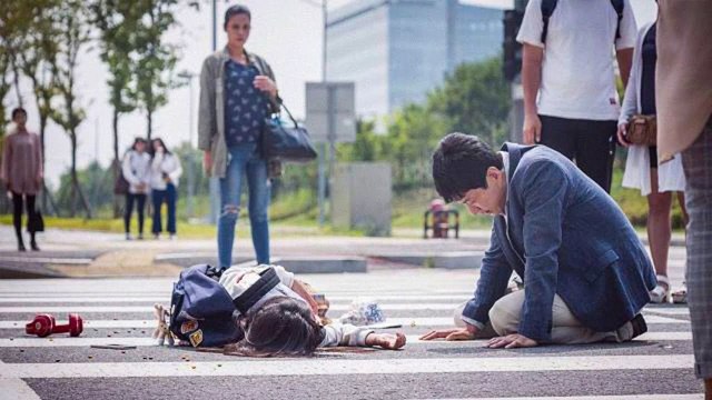 movie summary doctor gets stuck in a time loop that resets every time his daughter dies in a car accident, but he finds a way