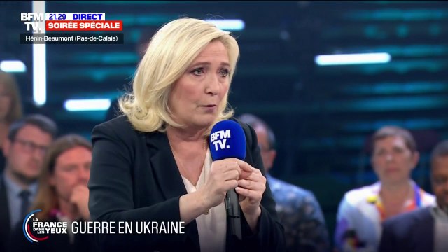 Marine Le Pen sur la guerre en Ukraine: Joe Biden n'est pas engagé dans la résolution de ce conflit, Emmanuel Macron, lui, l'est