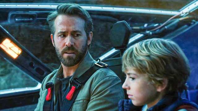 movie summary, a suicidal pilot back to his childhood and meet his own 8 years old self ,trying to stop time traveling is