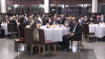 66 sanatçıya plaket ve teşekkür belgesi veridi