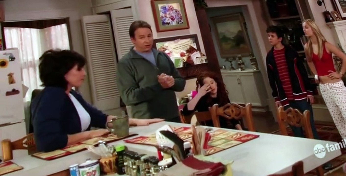 8 Simple Rules... for Dating My Teenage Daughter S01 E10
