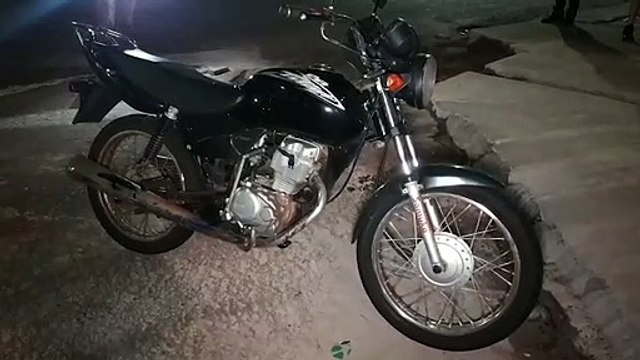 Jovem fica ferido após colisão entre carro e moto