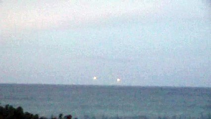 Deux OVNIs en forme de diamant en Floride