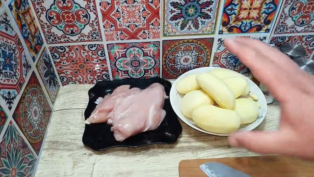 بنصف صدر دجاج و كيلوا بطاطا درت أروع طبق بطاطا كوشة بطريقة جات بنتها قنبلة وصفات رمضان