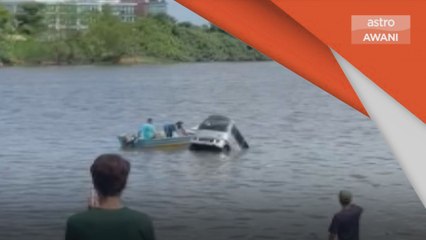 Kemalangan | Kereta tenggelam ke dalam Sungai Sarawak