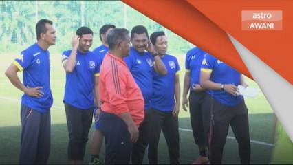 Bola Sepak | Bekas pemain makin hilang sabar