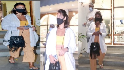 Ileana D'Cruz घर की चप्पल पहनकर पहुंची Salon; Watch video | FilmiBeat