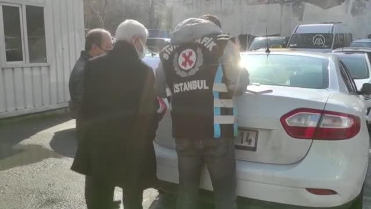 Hastane çıkışı ''Ayakta duramıyorum, ne olur beni alın'' diye yalvarmıştı! Yaşlı kadını almayan taksicilere ceza yağdı