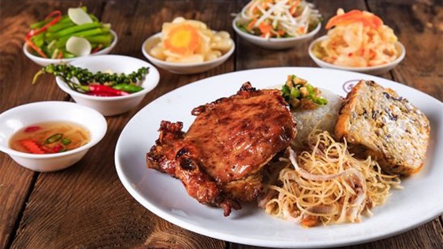 Hướng dẫn cách làm cơm tấm Sài Gòn đặc biệt ngon đúng điệu