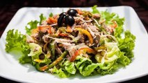 Công thức làm salad cá ngừ cực đơn giản giàu dinh dưỡng