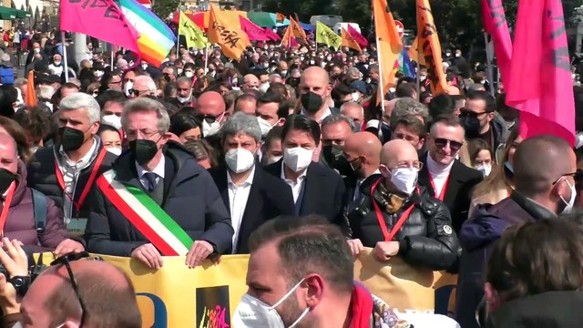 Napoli, l'appello di don Ciotti alla Giornata nazionale vittime di mafia: Monitorare i fondi Pnrr