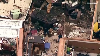 Una serie de tornados barre Texas sembrando la destrucción y enfila hacia Luisiana y Misisipi