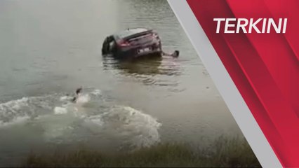[ TERKINI ] Kereta terjunam dalam tasik
