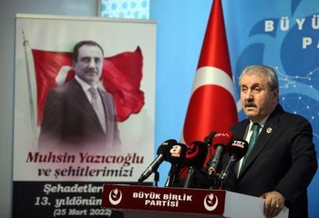 Destici: CHP'nin çok tehlikeli bir oyuna kalkıştığını söylemek zorundayız