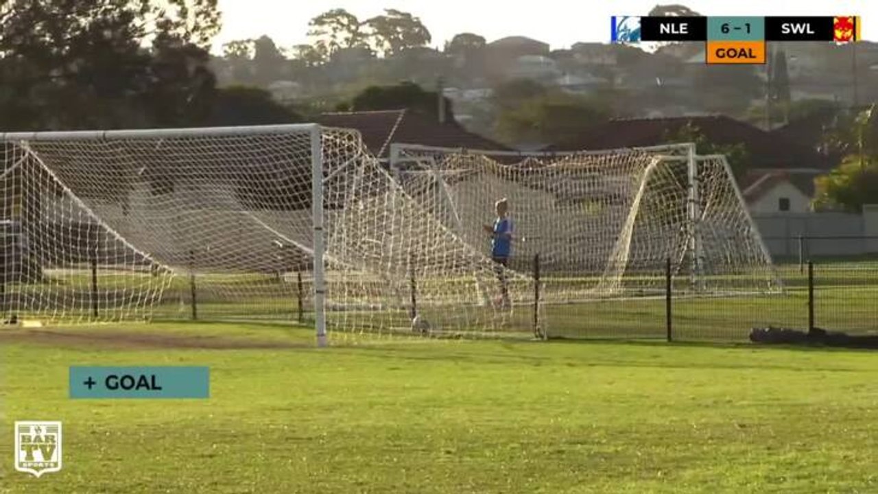 Tara Andrews scores