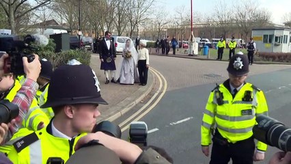 Mariage derrière les barreaux pour Julian Assange et son ancienne avocate