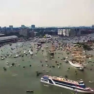 Il filme le port d'Amsterdam pendant 9h... traffic impressionnant