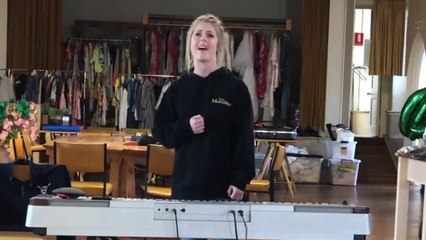 Warrnambool Standard - 15 Minutes of Fame Angela and Kim