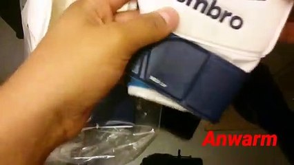 Umbro Neo Cup Goalkeeper Gloves (Review)