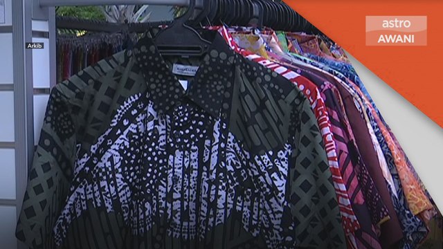 Batik | Berjaya Corporation umum batik sebagai pakaian rasmi bagi promosi seni dan budaya Malaysia